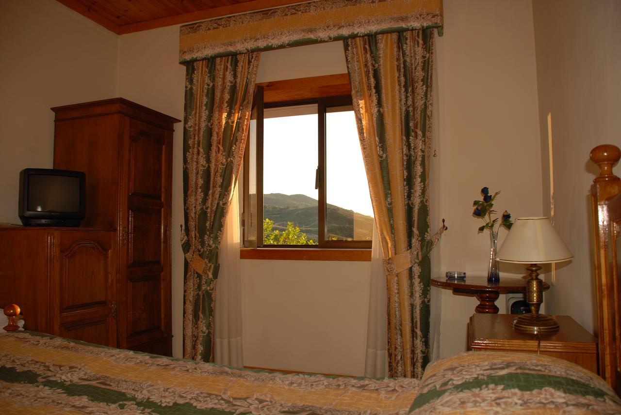 A Torre No Sabugueiro Hotel ซาบูเกย์โร ภายนอก รูปภาพ